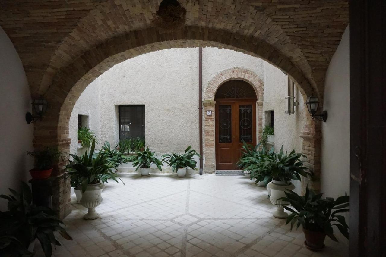 Bed and Breakfast Palazzo De Fabritiis Rosciano  Exterior foto