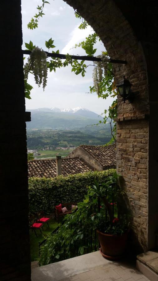 Bed and Breakfast Palazzo De Fabritiis Rosciano  Exterior foto